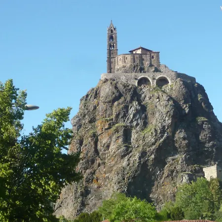 Le Petit St Jacques *