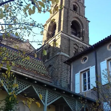 Le Petit St Jacques * Le Puy-en-Velay