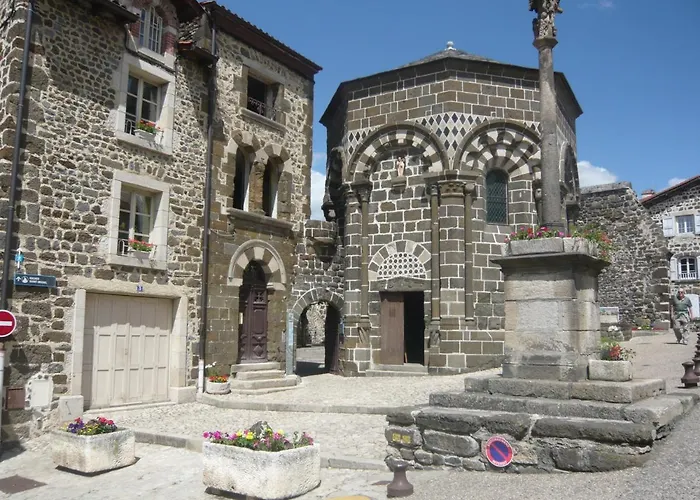 Le Petit St Jacques Apartament *