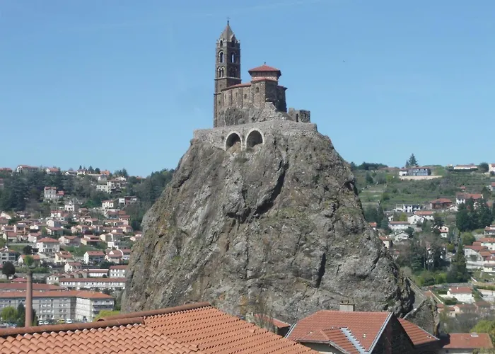 Le Petit St Jacques *